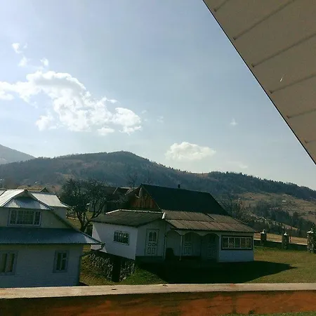Family House * Shepot